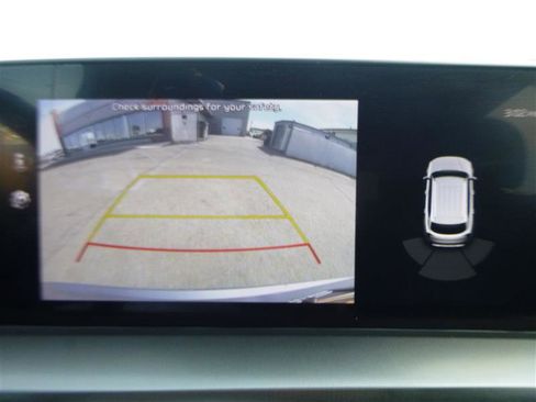 Used 2025 Kia Telluride S AWD/4WD image 16