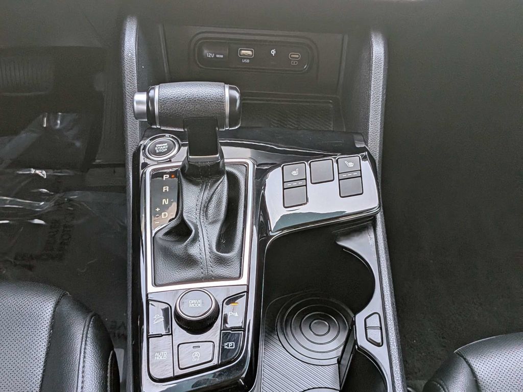 Used 2024 Kia Sportage EX FWD image 18