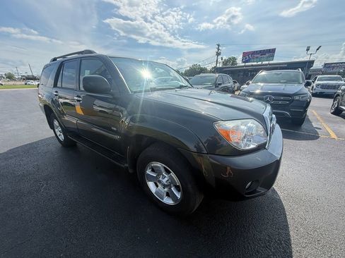Used 2008 Toyota 4Runner SR5 RWD image 1