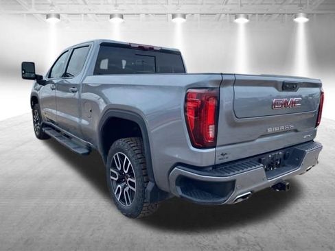 Certified 2025 GMC Sierra 1500 AT4 w/ Technology Package AWD/4WD image 11