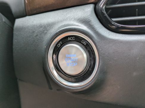 Used 2017 Genesis G90 3.3T Premium image 29