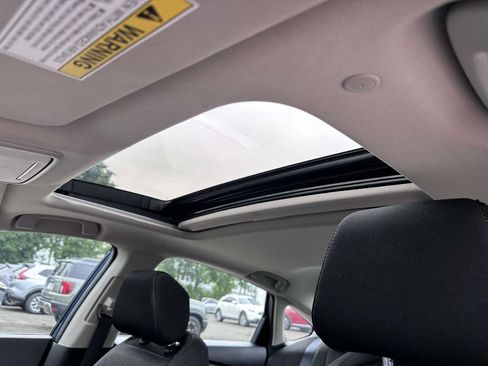 Used 2023 Honda Accord EX image 12
