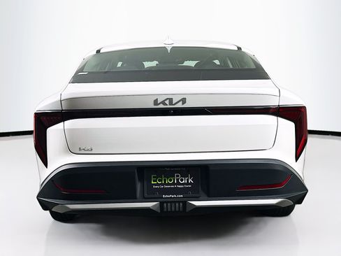 Used 2025 Kia K4 FWD image 7