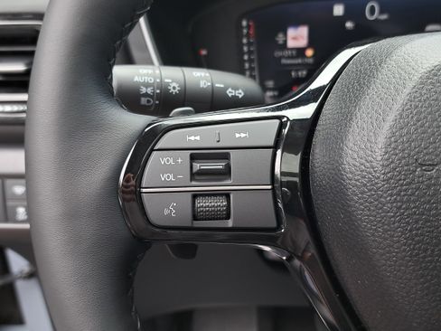 New 2025 Honda Pilot Elite image 23