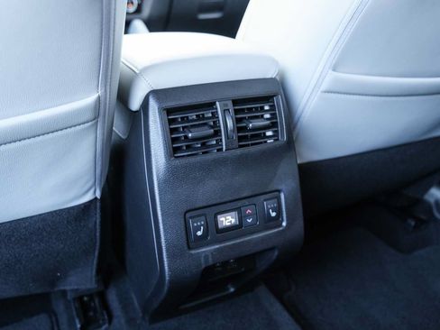 Used 2023 Mitsubishi Outlander SEL FWD image 48