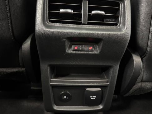 Used 2024 Ford Edge Titanium w/ Titanium Elite Package image 33