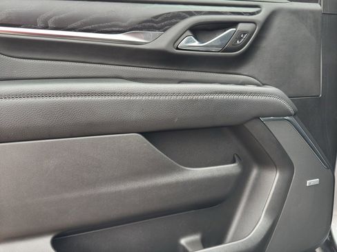 Used 2023 GMC Yukon Denali image 18