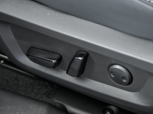 New 2025 Mitsubishi Outlander SE AWD/4WD image 17