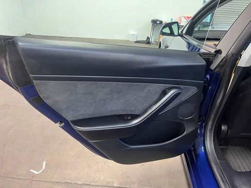 Used 2021 Tesla Model 3 Long Range image 19