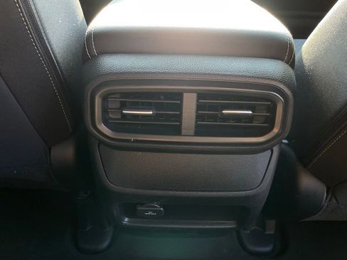 Certified 2025 Honda Ridgeline Sport+ image 36