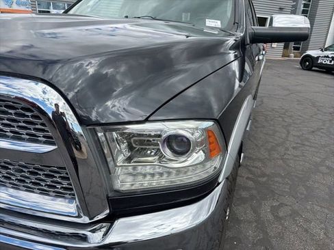 Used 2014 RAM 3500 Laramie w/ Cold Weather Group image 17