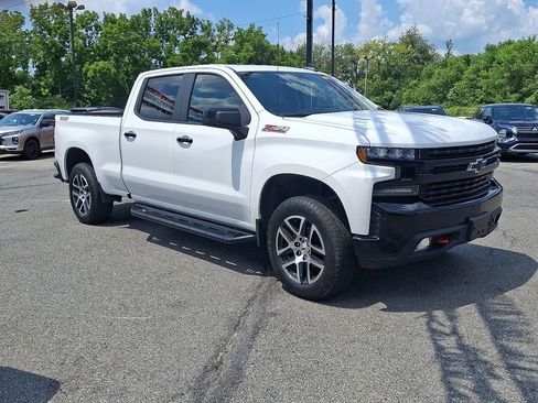 Used 2019 Chevrolet Silverado 1500 LT Trail Boss image 4