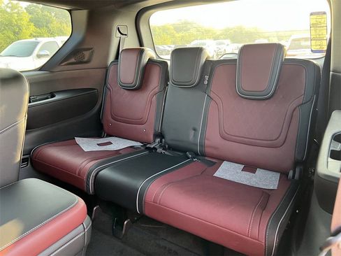 New 2026 INFINITI QX80 Autograph image 29