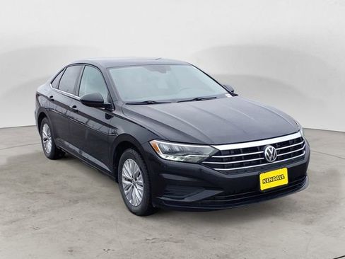 Used 2019 Volkswagen Jetta SE FWD image 7