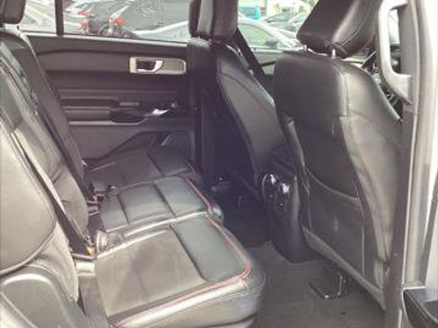 Used 2022 Ford Explorer ST-Line w/ Class IV Trailer Tow Package RWD image 19