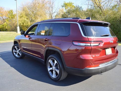 Certified 2023 Jeep Grand Cherokee L Limited w/ Luxury Tech Group II image 7