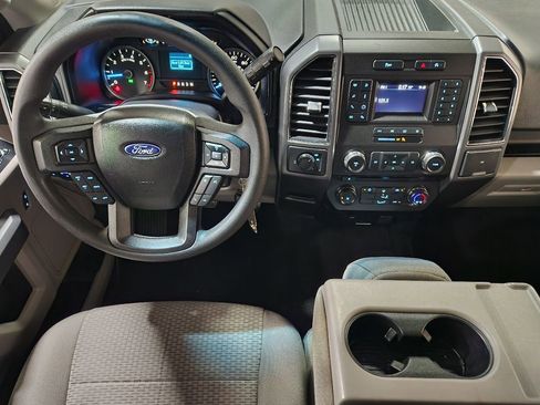 Used 2018 Ford F150 XLT image 44