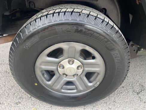 Used 2009 Jeep Wrangler Unlimited X image 23