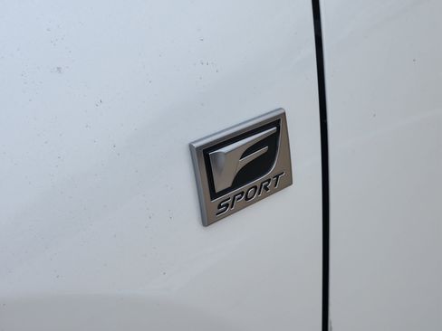 New 2026 Lexus TX 500h AWD image 8