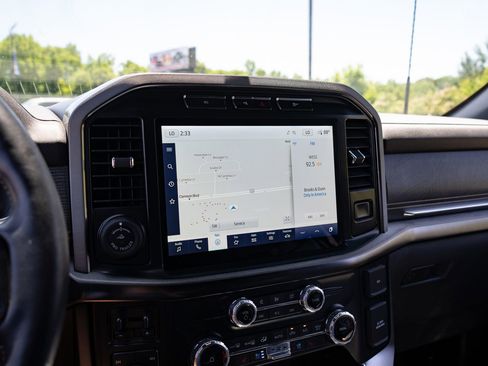 Used 2023 Ford F150 4x4 SuperCrew image 22