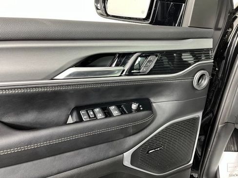 Used 2026 Jeep Grand Wagoneer 4WD image 16