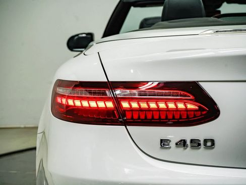 Certified 2022 Mercedes-Benz E 450 Cabriolet image 9