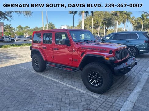 Used 2025 Jeep Wrangler Unlimited Rubicon image 14