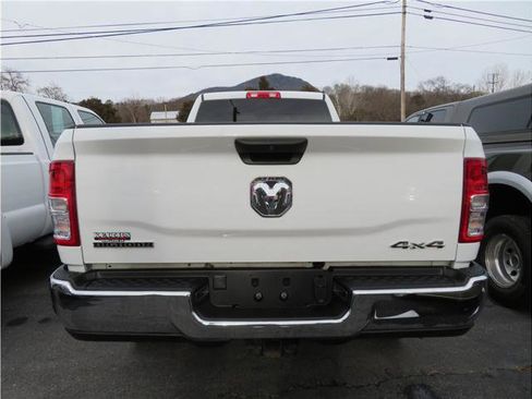 Used 2024 RAM 2500 Big Horn image 18