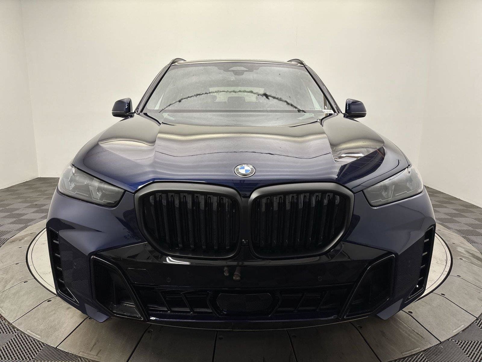 New 2026 BMW X5 xDrive40i w/ M Sport Package AWD/4WD image 14