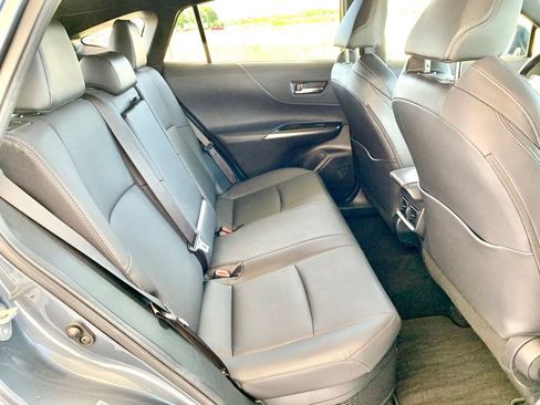 Used 2022 Toyota Venza XLE AWD/4WD image 24
