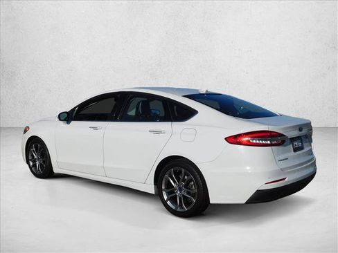 Used 2020 Ford Fusion SEL FWD image 14