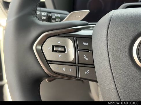 Used 2026 Lexus GX 550 AWD/4WD image 15