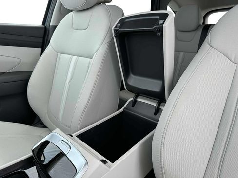 Certified 2025 Hyundai Tucson SEL AWD/4WD image 27