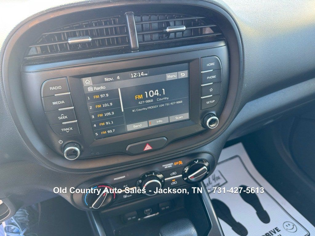 Used 2021 Kia Soul LX FWD image 35