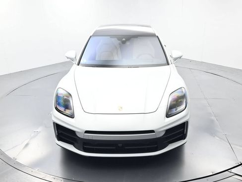 Certified 2025 Porsche Panamera 4S AWD/4WD image 45