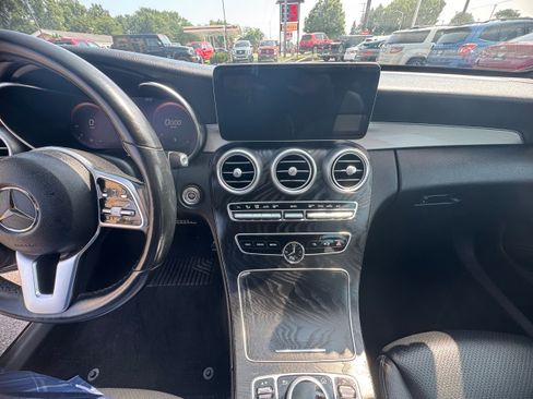 Used 2020 Mercedes-Benz C 300 4MATIC Sedan w/ AMG Line image 9