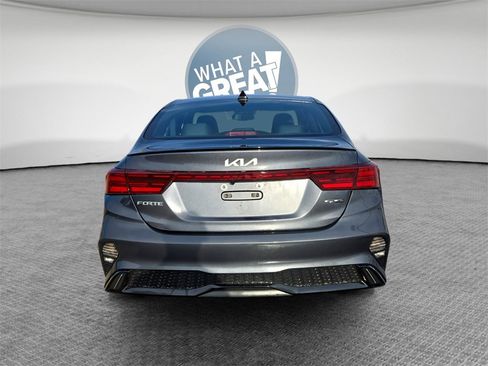 Certified 2023 Kia Forte GT-Line image 5