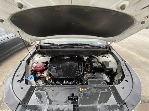 Used 2024 Kia Sorento S image 29