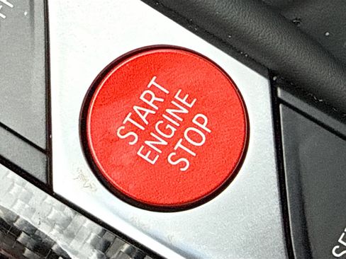 Used 2025 BMW M4 Coupe w/ Executive Package RWD image 36