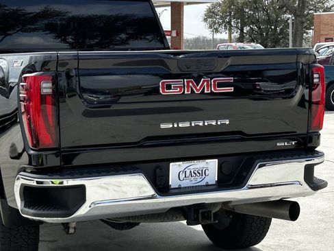 Used 2025 GMC Sierra 2500 SLT image 6