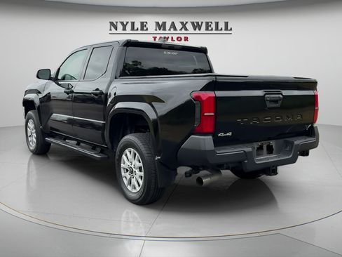 Used 2024 Toyota Tacoma SR AWD/4WD image 13