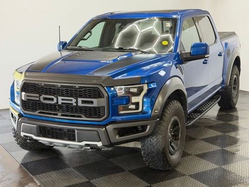 Used 2018 Ford F150 Raptor w/ Equipment Group 802A Luxury AWD/4WD image 6