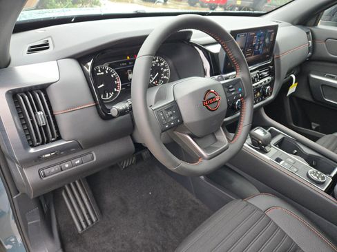New 2026 Nissan Pathfinder Rock Creek AWD/4WD image 10