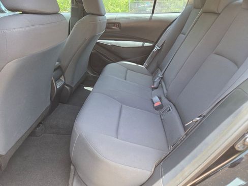 Used 2023 Toyota Corolla LE FWD image 21