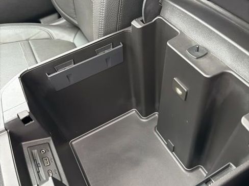 Used 2023 GMC Sierra 2500 Denali AWD/4WD image 32