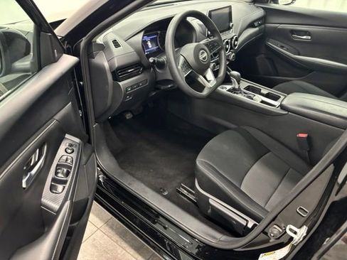 Used 2024 Nissan Sentra SV FWD image 10