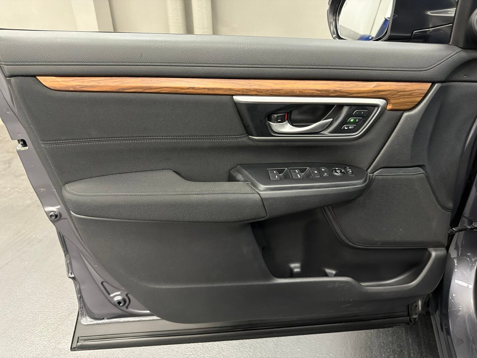 Used 2022 Honda CR-V EX image 20
