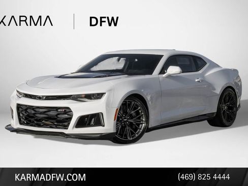 Used 2018 Chevrolet Camaro ZL1 image 1
