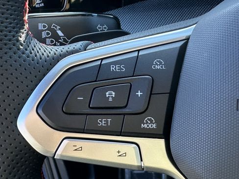 Used 2025 Volkswagen GTI Autobahn image 26