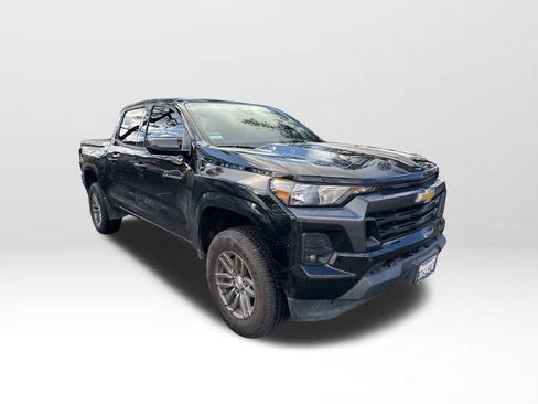 Used 2023 Chevrolet Colorado LT w/ LT Convenience Package image 15